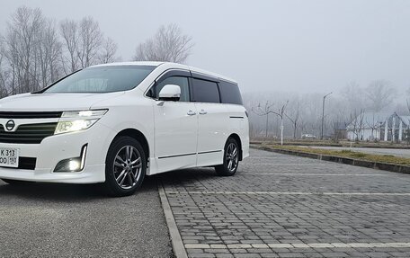 Nissan Elgrand III, 2011 год, 2 270 000 рублей, 4 фотография