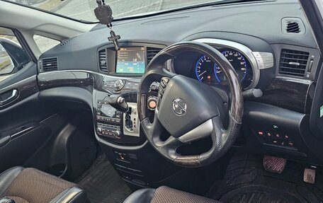 Nissan Elgrand III, 2011 год, 2 270 000 рублей, 7 фотография