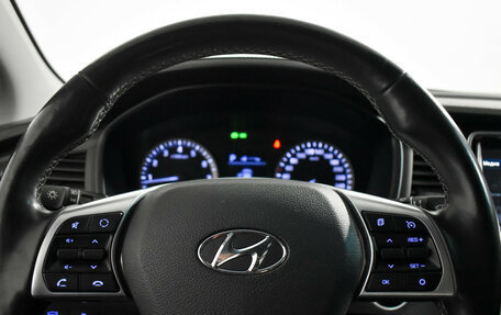 Hyundai Sonata VII, 2019 год, 1 650 000 рублей, 18 фотография