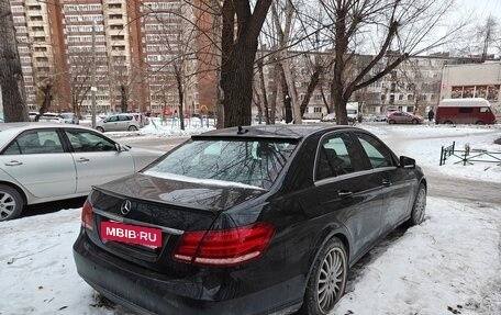 Mercedes-Benz E-Класс, 2013 год, 1 050 000 рублей, 6 фотография