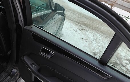 Mercedes-Benz E-Класс, 2013 год, 1 050 000 рублей, 11 фотография