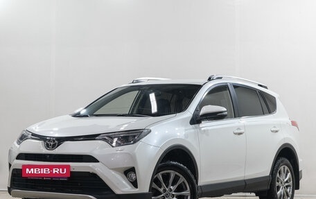 Toyota RAV4, 2015 год, 2 449 000 рублей, 3 фотография