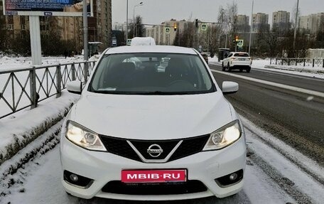 Nissan Tiida, 2015 год, 950 000 рублей, 1 фотография