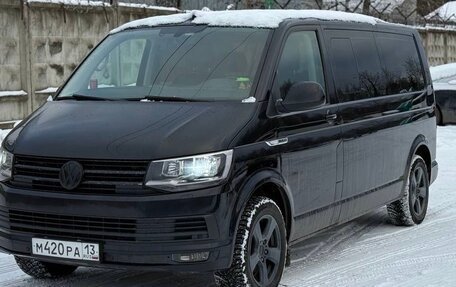 Volkswagen Caravelle T6 рестайлинг, 2018 год, 3 000 000 рублей, 1 фотография