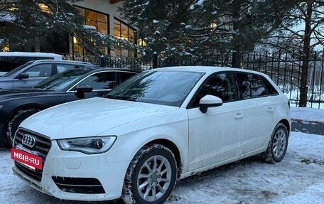 Audi A3, 2015 год, 1 595 000 рублей, 2 фотография