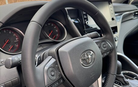 Toyota Camry, 2021 год, 3 300 000 рублей, 7 фотография