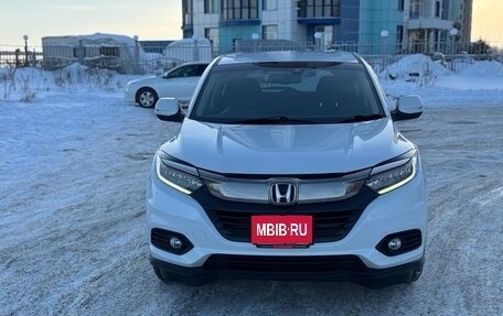 Honda Vezel, 2018 год, 1 650 000 рублей, 2 фотография