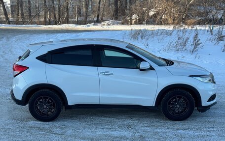 Honda Vezel, 2018 год, 1 650 000 рублей, 6 фотография