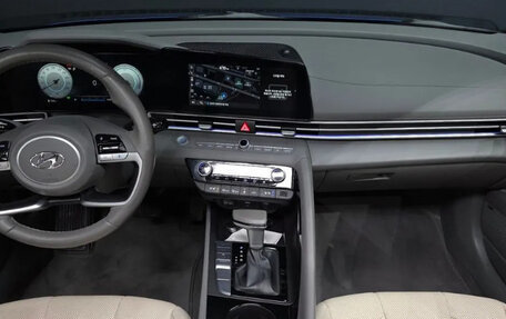 Hyundai Avante, 2023 год, 1 800 202 рублей, 18 фотография