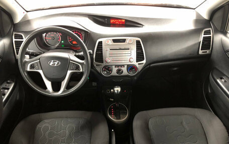 Hyundai i20 IB рестайлинг, 2010 год, 699 000 рублей, 9 фотография