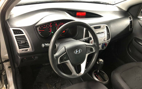 Hyundai i20 IB рестайлинг, 2010 год, 699 000 рублей, 10 фотография