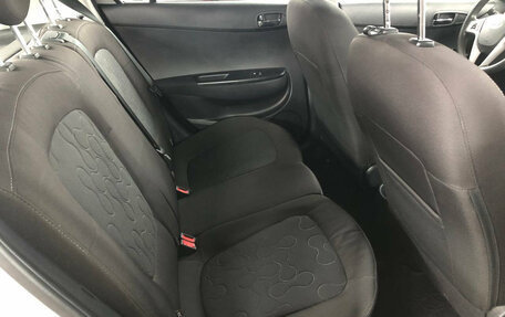 Hyundai i20 IB рестайлинг, 2010 год, 699 000 рублей, 18 фотография