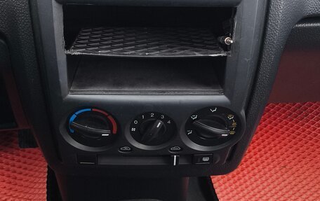 Hyundai Getz I рестайлинг, 2005 год, 300 000 рублей, 17 фотография