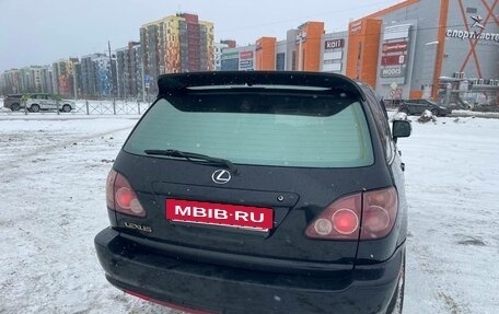 Lexus RX IV рестайлинг, 1999 год, 750 000 рублей, 2 фотография