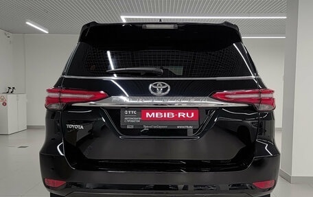 Toyota Fortuner II, 2021 год, 4 375 000 рублей, 6 фотография
