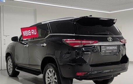 Toyota Fortuner II, 2021 год, 4 375 000 рублей, 7 фотография