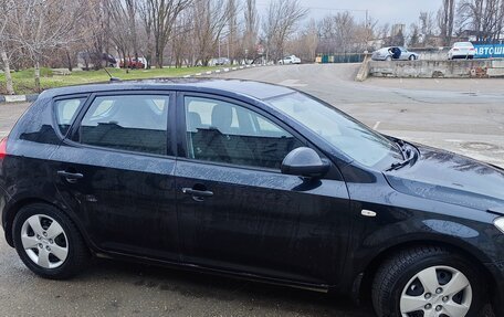 KIA cee'd I рестайлинг, 2009 год, 6 фотография