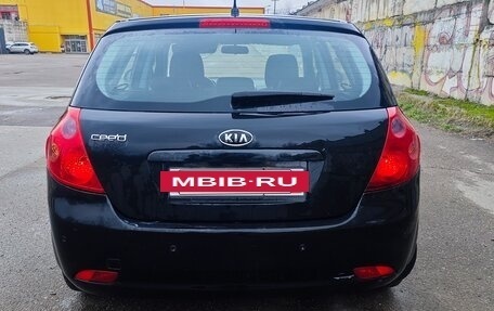 KIA cee'd I рестайлинг, 2009 год, 4 фотография