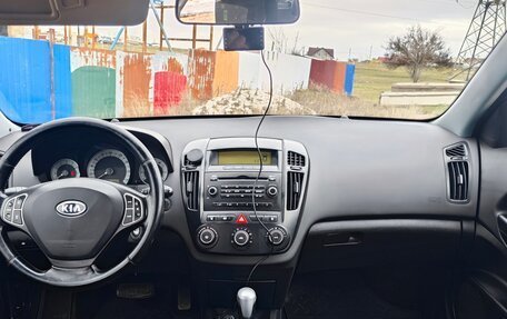 KIA cee'd I рестайлинг, 2009 год, 14 фотография