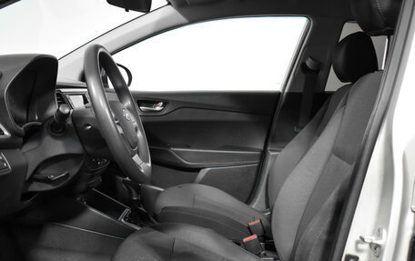 Hyundai Solaris II рестайлинг, 2017 год, 1 290 000 рублей, 10 фотография