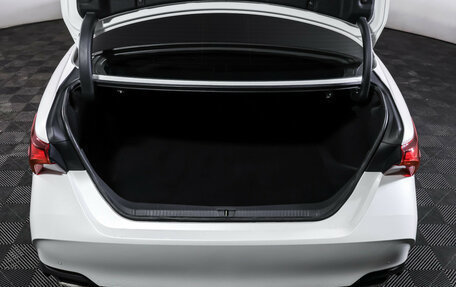 Toyota Avalon, 2022 год, 4 085 000 рублей, 10 фотография