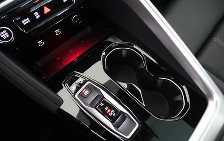 Audi Q5, 2025 год, 8 990 000 рублей, 18 фотография