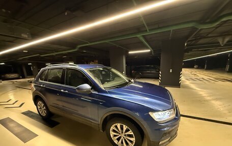 Volkswagen Tiguan II, 2019 год, 2 585 000 рублей, 4 фотография