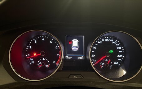 Volkswagen Tiguan II, 2019 год, 2 585 000 рублей, 10 фотография