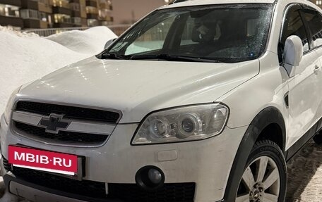 Chevrolet Captiva I, 2011 год, 895 000 рублей, 2 фотография