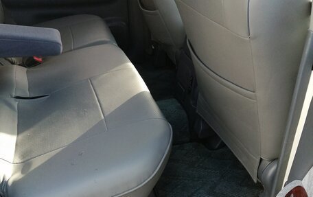 Toyota Land Cruiser Prado 90 рестайлинг, 1999 год, 1 550 000 рублей, 10 фотография