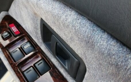 Toyota Land Cruiser Prado 90 рестайлинг, 1999 год, 1 550 000 рублей, 15 фотография