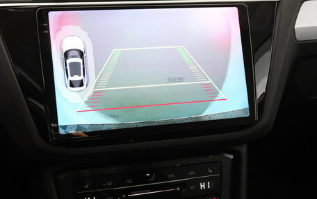 Volkswagen Tiguan II, 2021 год, 3 497 000 рублей, 13 фотография