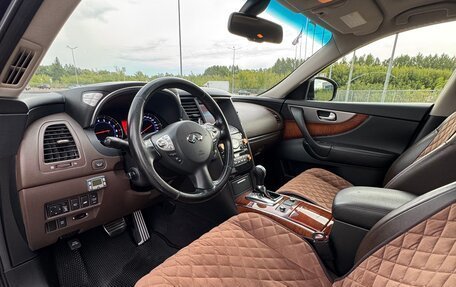 Infiniti FX II, 2011 год, 1 750 000 рублей, 16 фотография