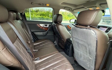 Infiniti FX II, 2011 год, 1 750 000 рублей, 27 фотография