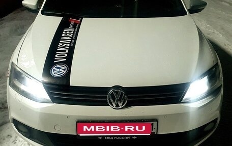 Volkswagen Jetta VI, 2013 год, 840 000 рублей, 5 фотография