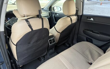 KIA Sportage IV рестайлинг, 2021 год, 2 350 000 рублей, 16 фотография