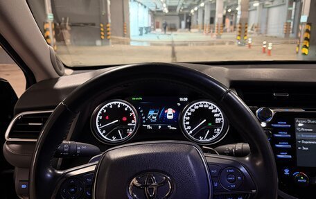 Toyota Camry, 2020 год, 4 200 000 рублей, 15 фотография