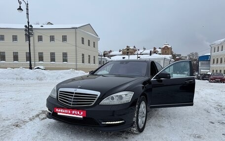 Mercedes-Benz S-Класс, 2012 год, 2 300 000 рублей, 8 фотография