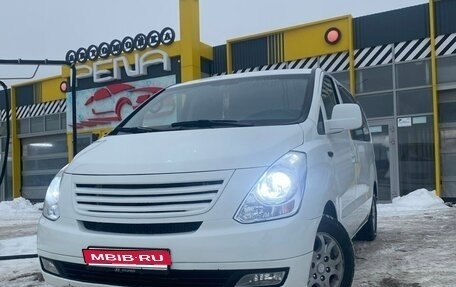 Hyundai Grand Starex Grand Starex I рестайлинг 2, 2009 год, 1 400 000 рублей, 1 фотография