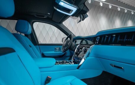 Rolls-Royce Cullinan, 2026 год, 62 900 000 рублей, 23 фотография