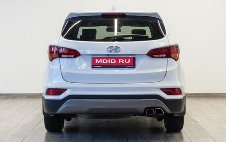 Hyundai Santa Fe III рестайлинг, 2017 год, 2 399 000 рублей, 4 фотография