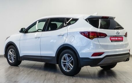 Hyundai Santa Fe III рестайлинг, 2017 год, 2 399 000 рублей, 2 фотография