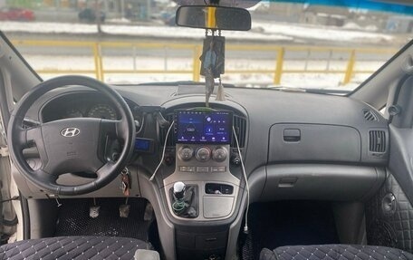 Hyundai Grand Starex Grand Starex I рестайлинг 2, 2009 год, 1 400 000 рублей, 7 фотография