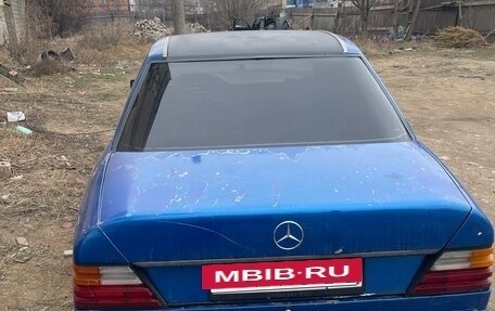 Mercedes-Benz 190 (W201), 1985 год, 150 000 рублей, 4 фотография