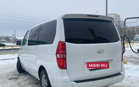 Hyundai Grand Starex Grand Starex I рестайлинг 2, 2009 год, 1 400 000 рублей, 6 фотография