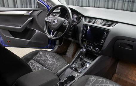 Skoda Octavia, 2019 год, 1 898 000 рублей, 11 фотография