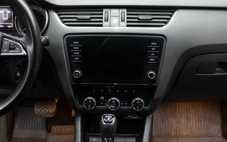 Skoda Octavia, 2019 год, 1 898 000 рублей, 15 фотография