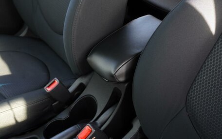 Hyundai Solaris II рестайлинг, 2014 год, 975 000 рублей, 16 фотография