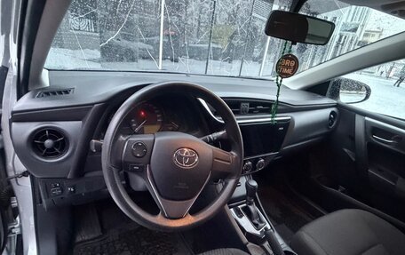 Toyota Corolla, 2018 год, 1 950 000 рублей, 8 фотография