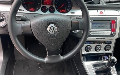 Volkswagen Passat B6, 2007 год, 520 000 рублей, 3 фотография